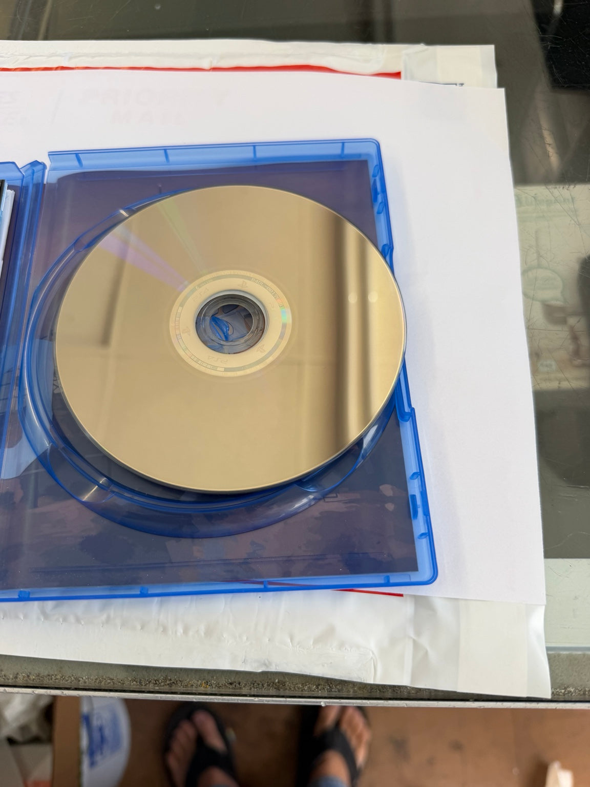 Grand Theft Auto V Premium Edition PS4 back of game disc
