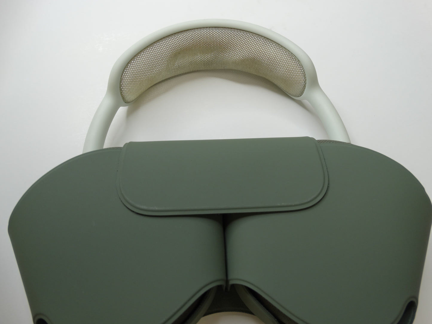 Apple AirPods Max – Green (Model MGYN3AM/A) Wireless Over-Ear Headphones