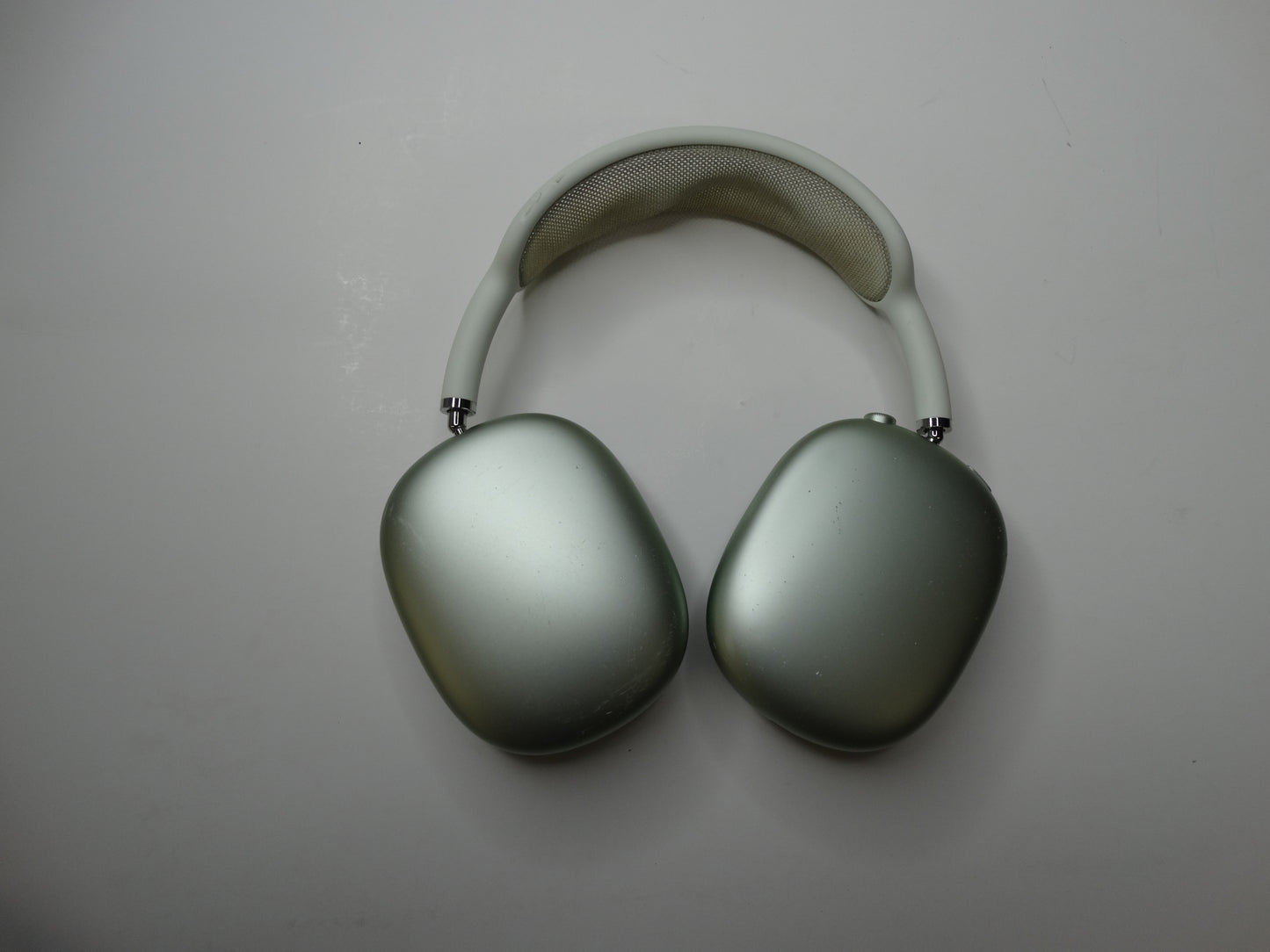 Apple AirPods Max – Green (Model MGYN3AM/A) Wireless Over-Ear Headphones