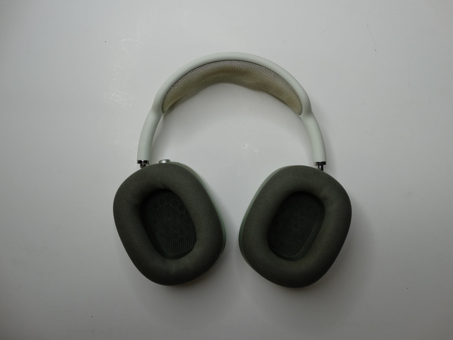 Apple AirPods Max – Green (Model MGYN3AM/A) Wireless Over-Ear Headphones