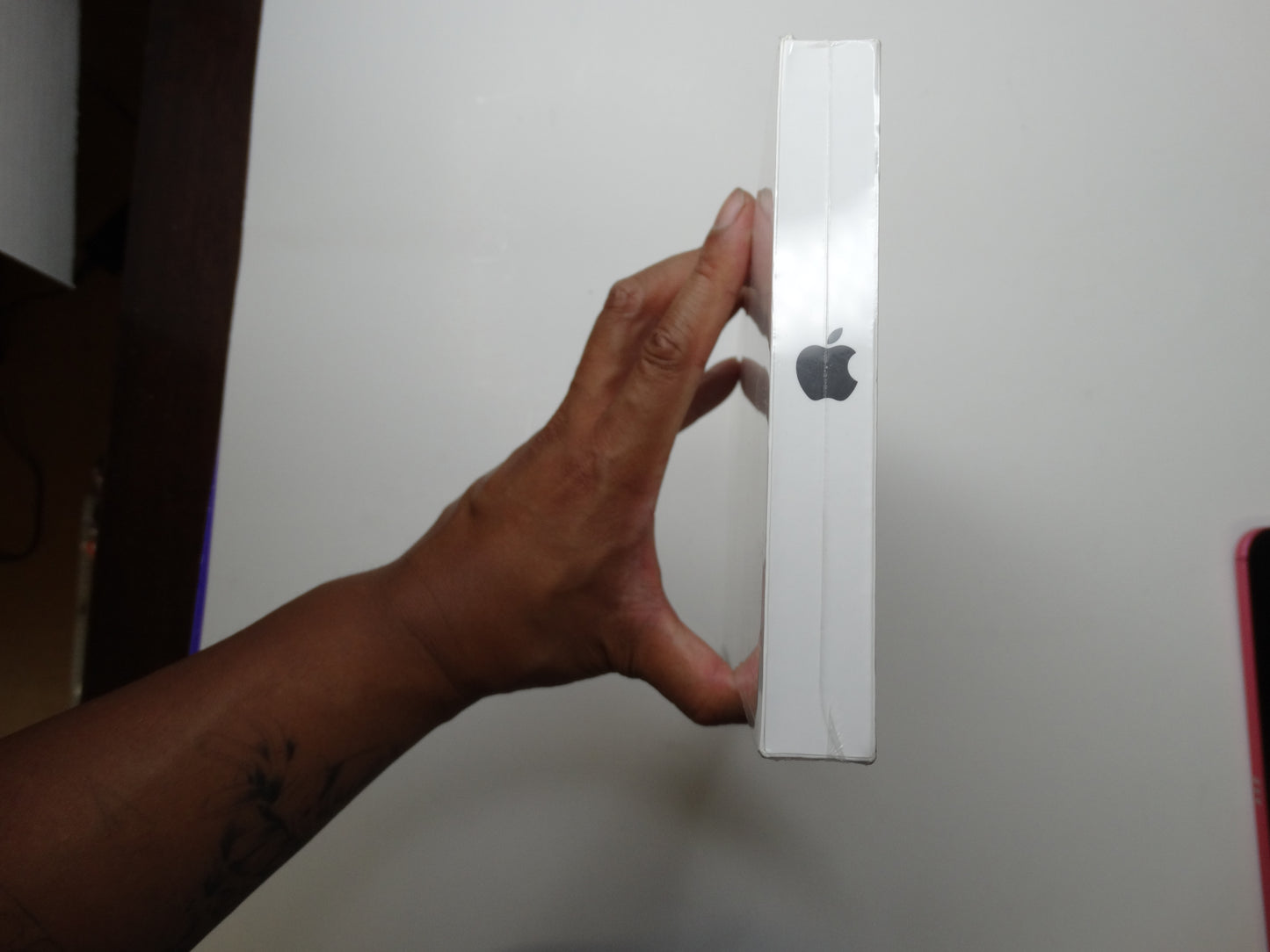 Apple Magic Keyboard A1644 – Wireless Bluetooth Rechargeable Keyboard