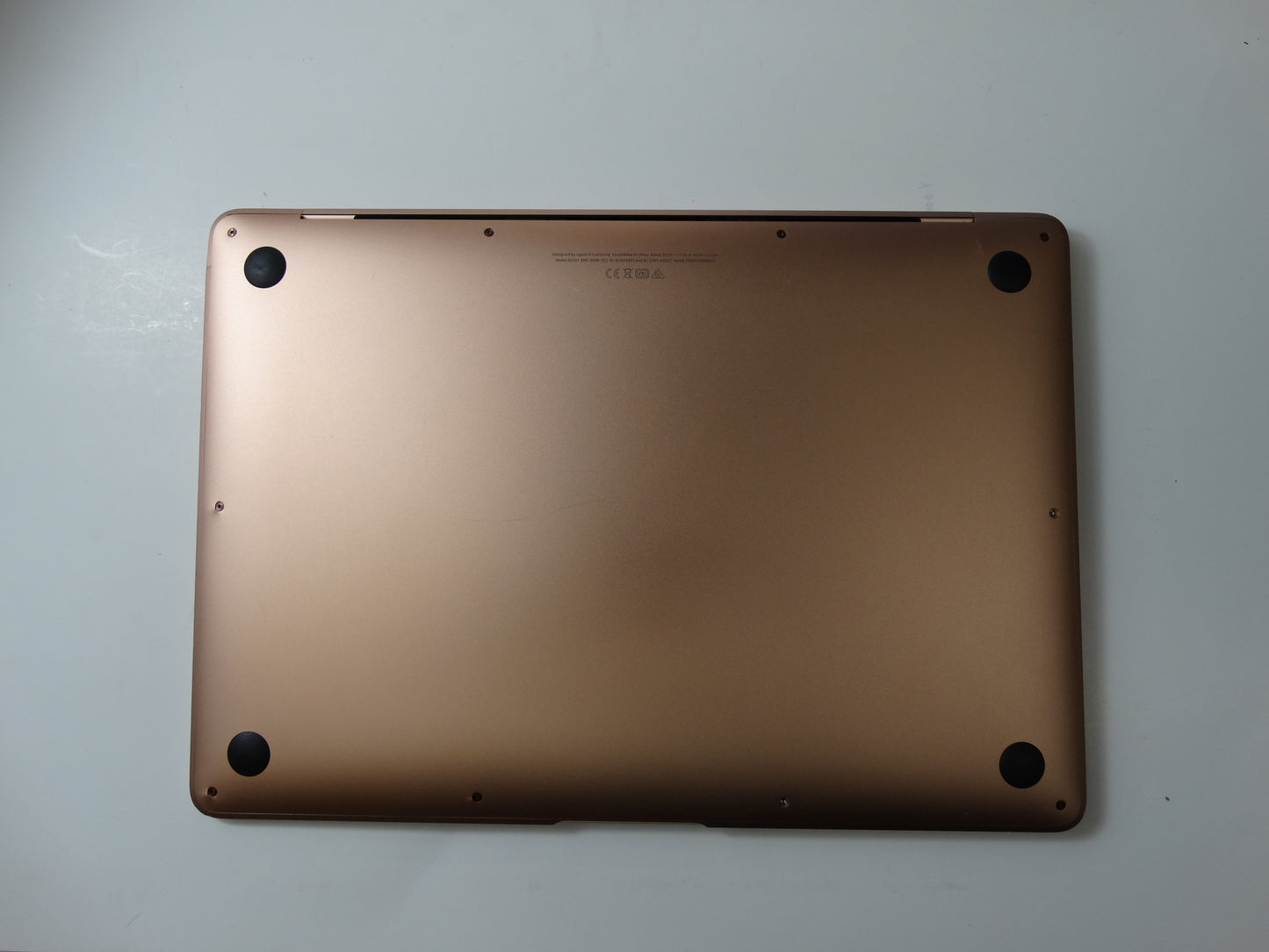 Apple MacBook Air A2337 – 13.3" Retina, M1 Chip, Rose Pink
