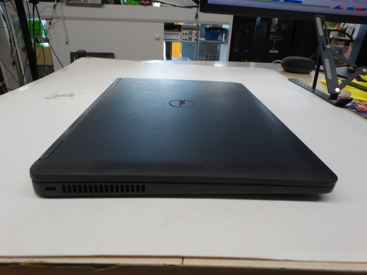 Dell Latitude E7470 14” Laptop – Intel i7-6600U, 16GB RAM, 512GB SSD, Win 10 Pro, QHD 2560x1440