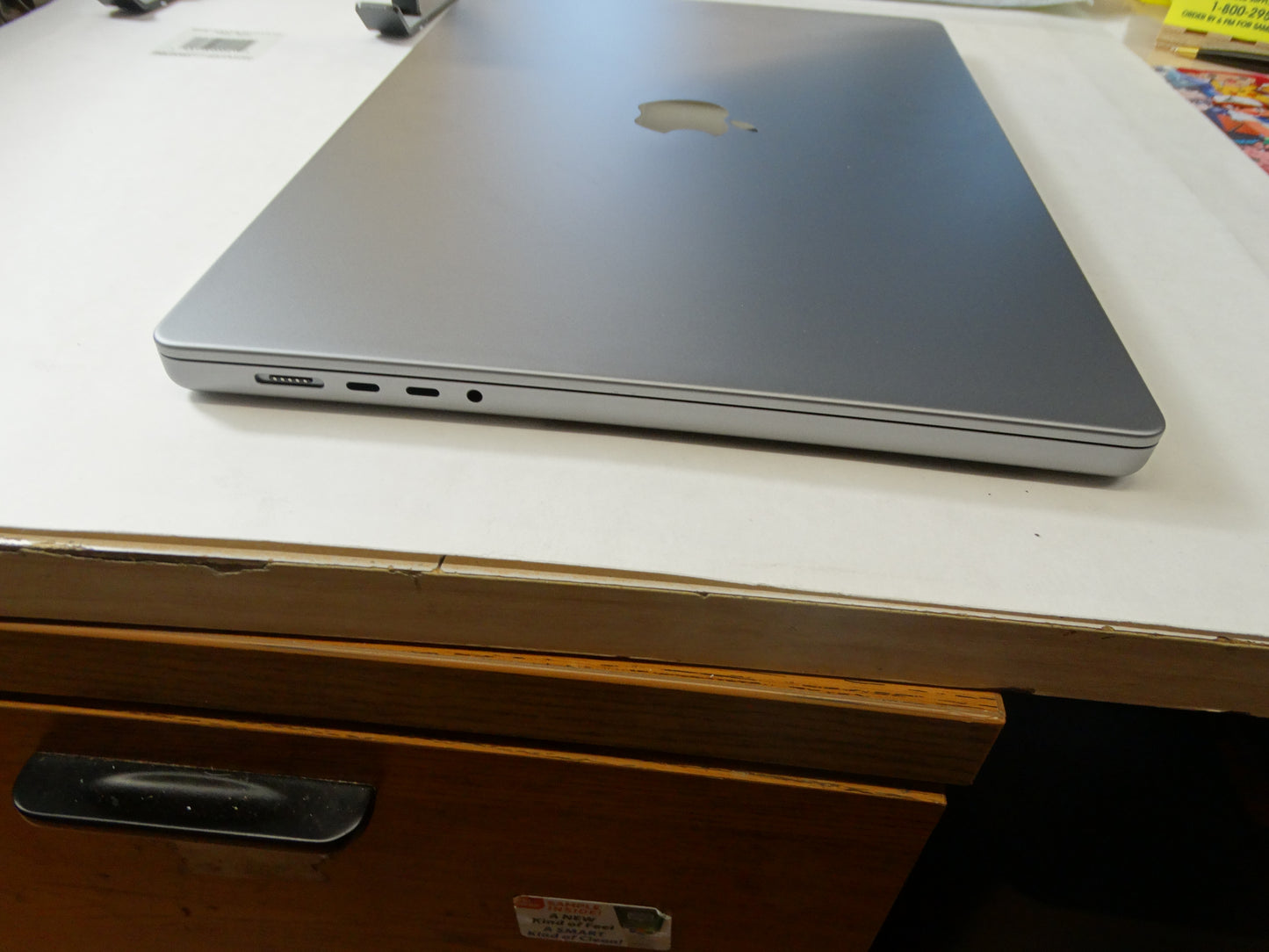 MacBook Pro 16-inch A2485 – Apple M1 Pro Chip, 16GB/512GB, Retina 3456x2234, Battery Cycle 5