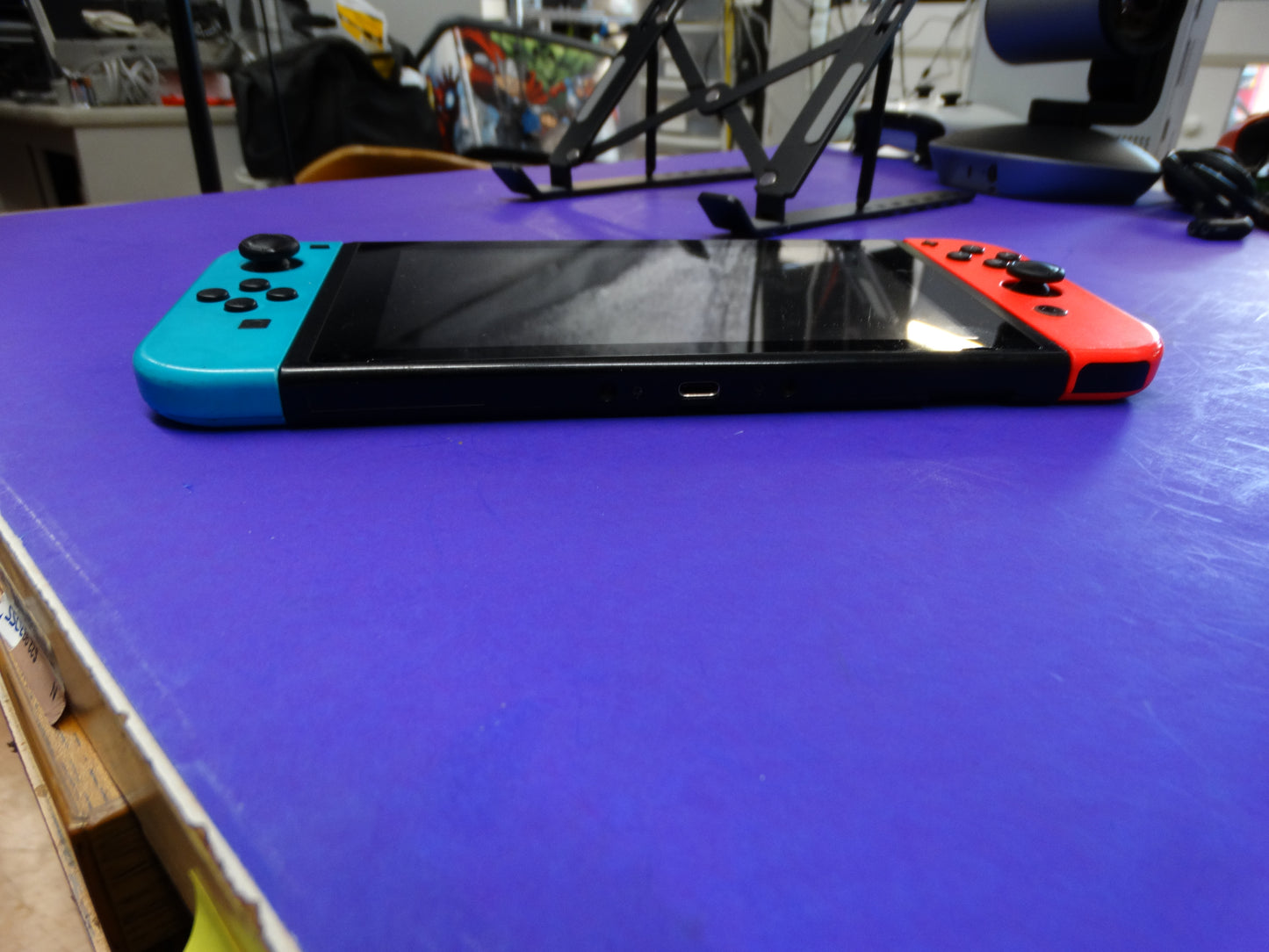 Nintendo Switch HAC-001 – Handheld - WeBuyElectronic