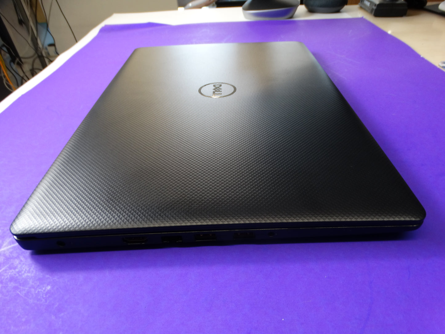 Dell Vostro Laptop – Intel i5-10210U, 8GB RAM, 240GB SSD, Windows 10 Pro, 15.6” HD