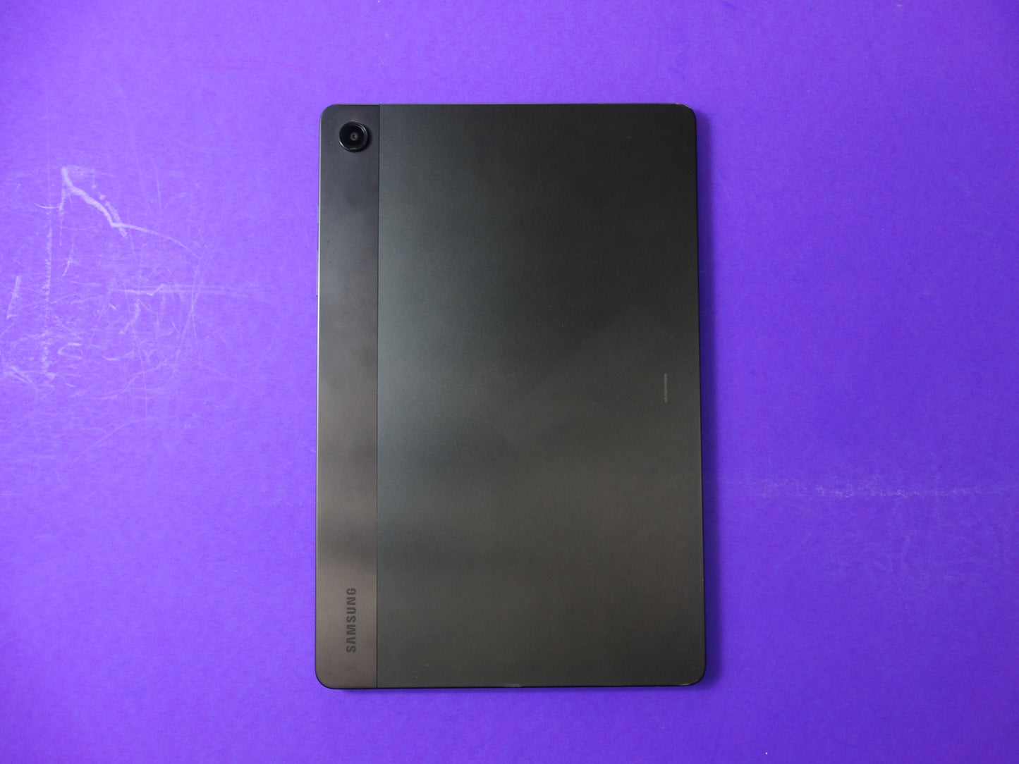 Samsung Galaxy Tab A9+ 5G – 64GB (T-Mobile, Missing SIM Tray)
