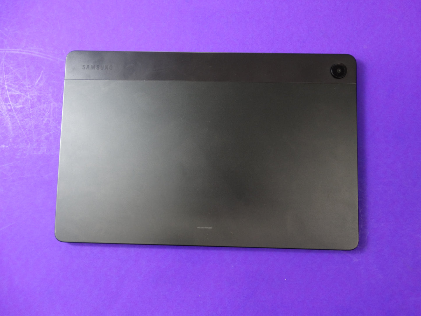 Samsung Galaxy Tab A9+ 5G – 64GB (T-Mobile, Missing SIM Tray)