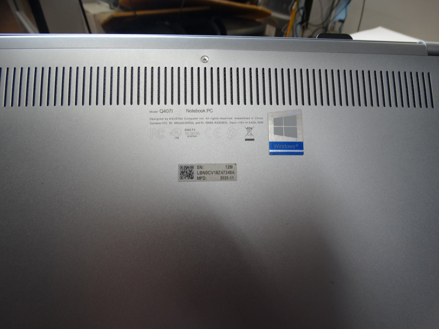 Asus ZenBook 14 – AMD Ryzen 5 4500U, 8GB RAM, 256GB SSD, Windows 11 Home