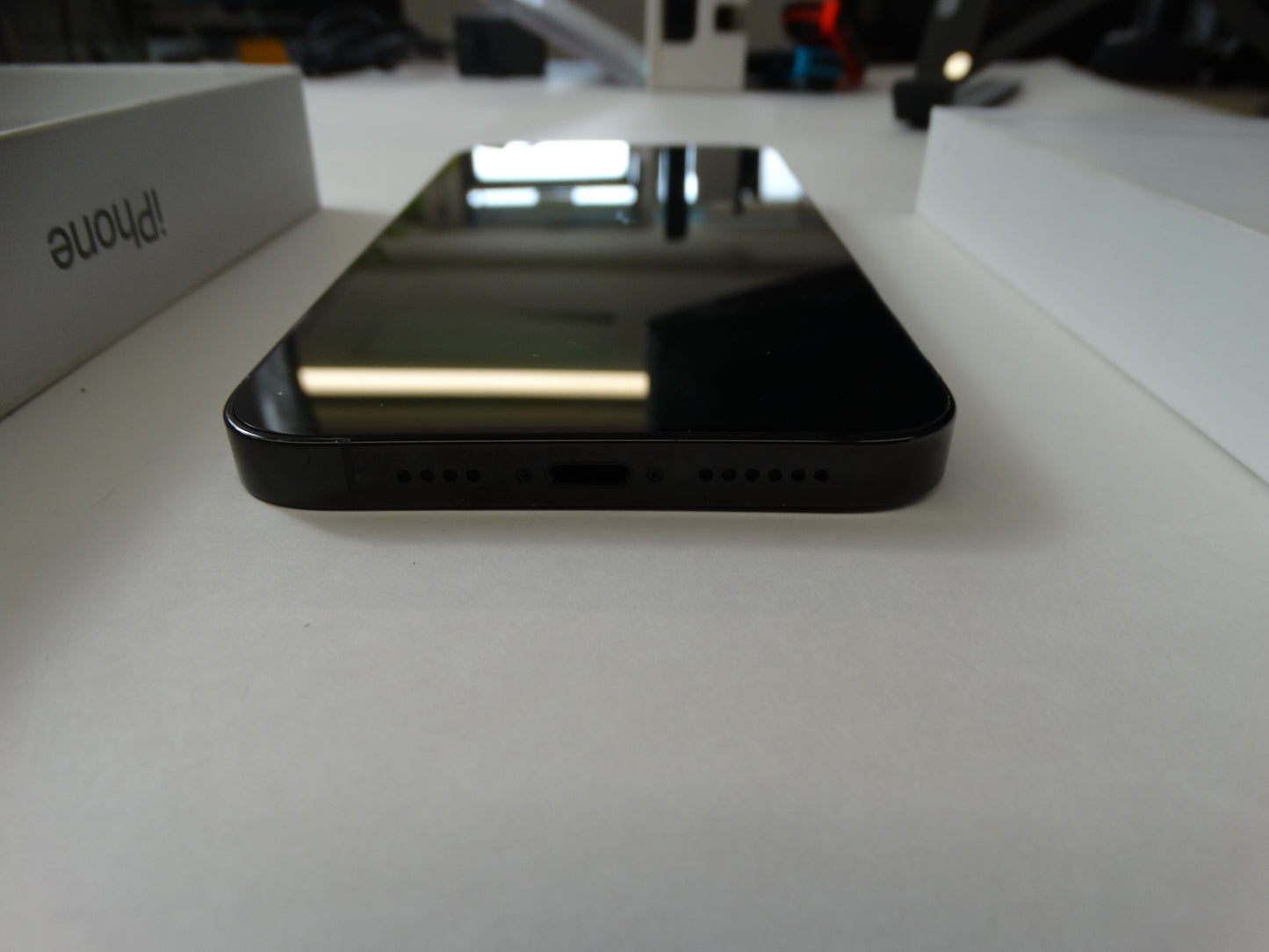 Apple iPhone 14 Pro Max ā 128GB, Black, Unlocked, 100% Battery Health (Model NQ8N3LL/A)