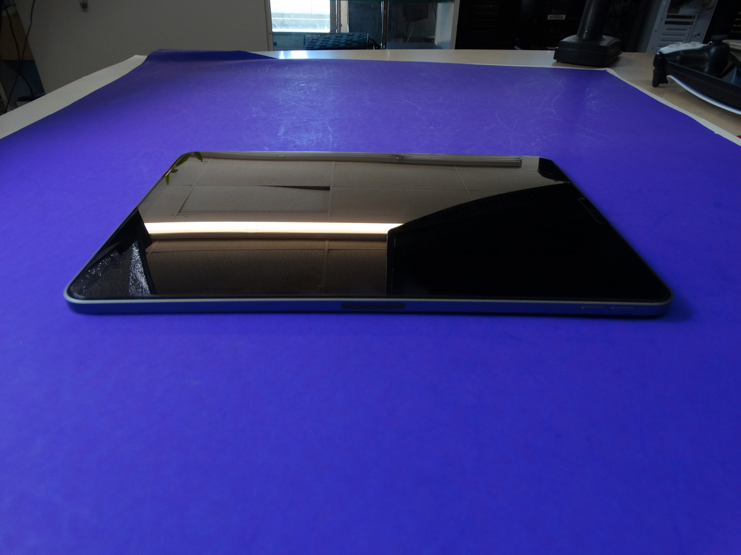 Apple iPad Pro 11-inch (4th Gen, 2022) ā 128GB Wi-Fi, Model A2759