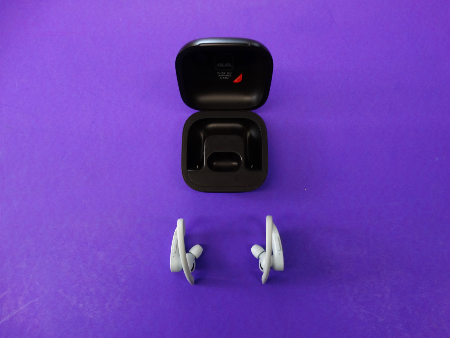 Beats Powerbeats Pro β True Wireless Earphones with Ear Hooks, Blue (Sports Design)