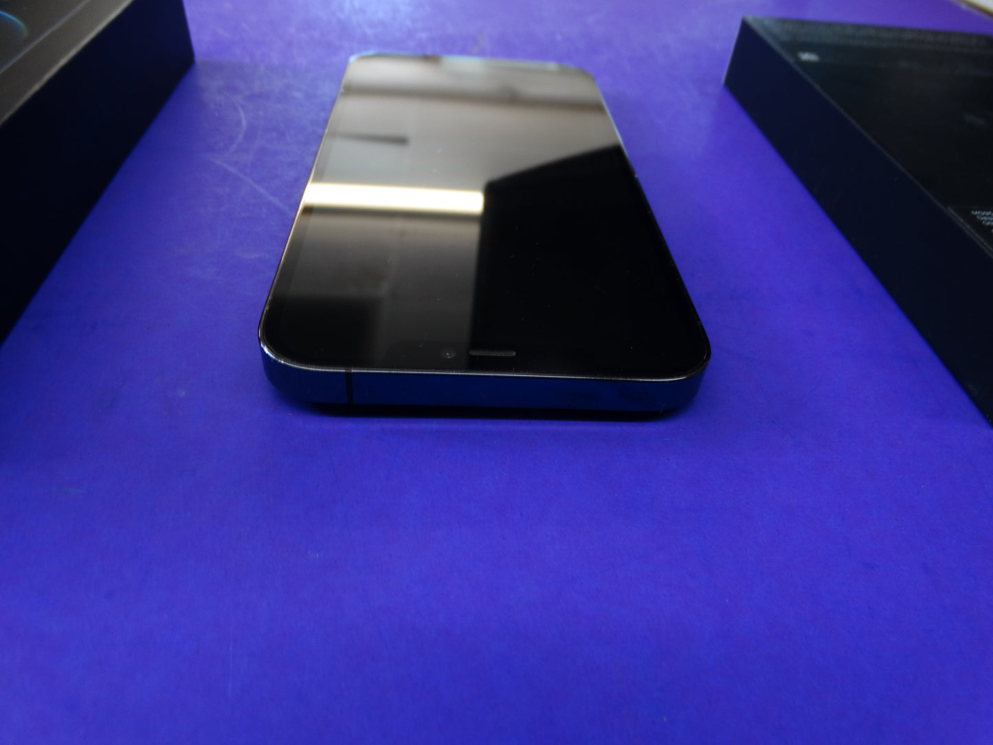 Apple iPhone 12 Pro Max β 256GB, AT&T, iOS 18.7.1, Battery 78% (NG9J3L4A)