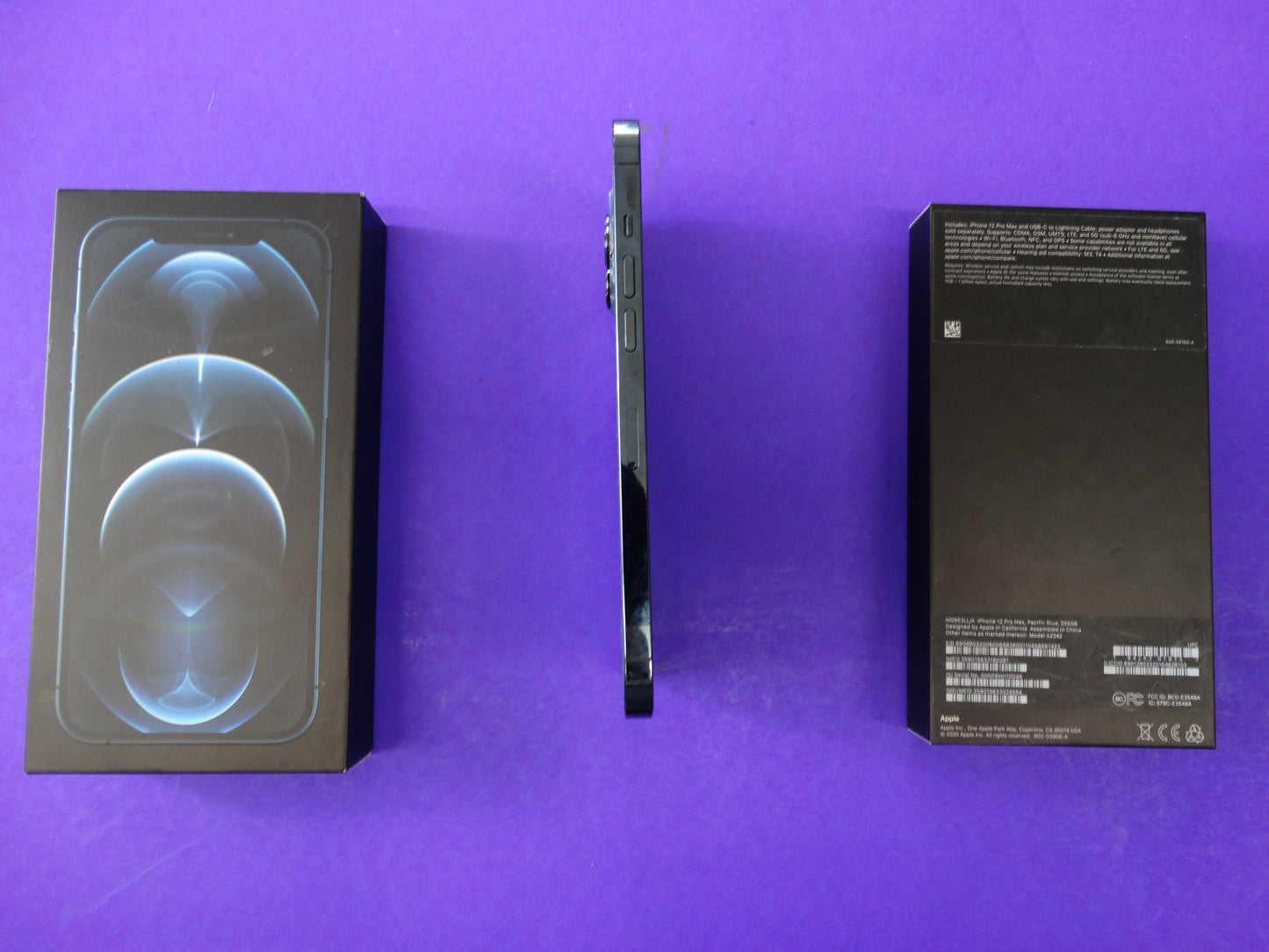 Apple iPhone 12 Pro Max β 256GB, AT&T, iOS 18.7.1, Battery 78% (NG9J3L4A)