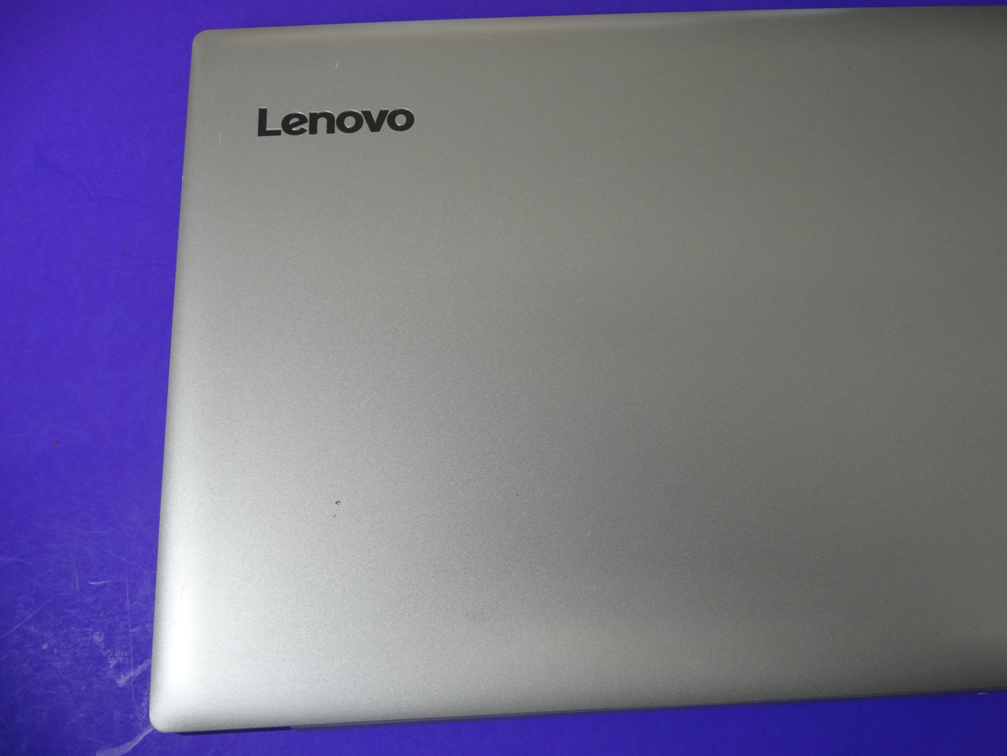 Lenovo IdeaPad 330-15IKB Touchscreen Laptop ā Intel i5-8250U, 8GB RAM, 1TB HDD, Win 10 Home