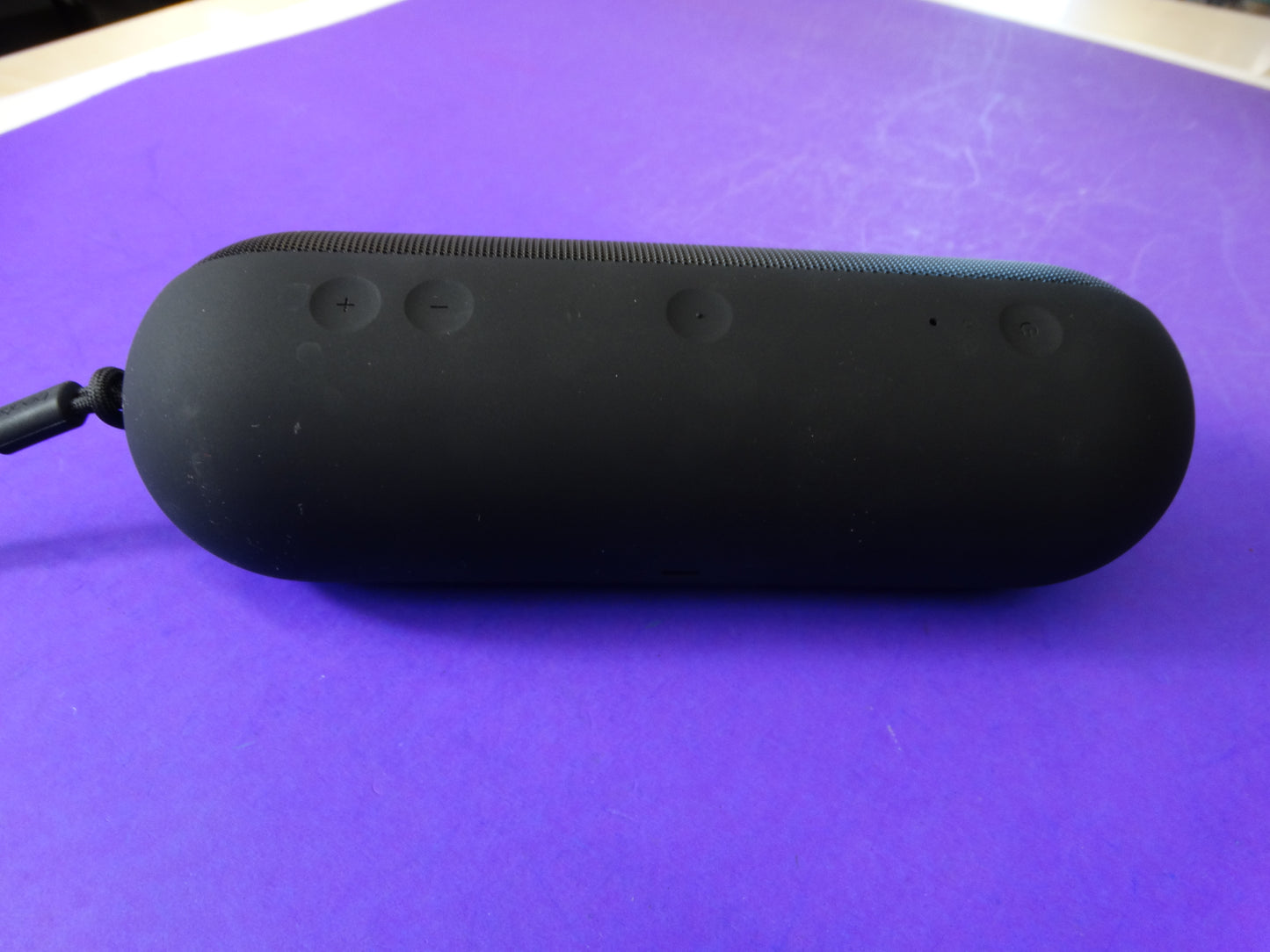 Beats Pill+ Portable Wireless Speaker (Model A324) ā Black by Apple