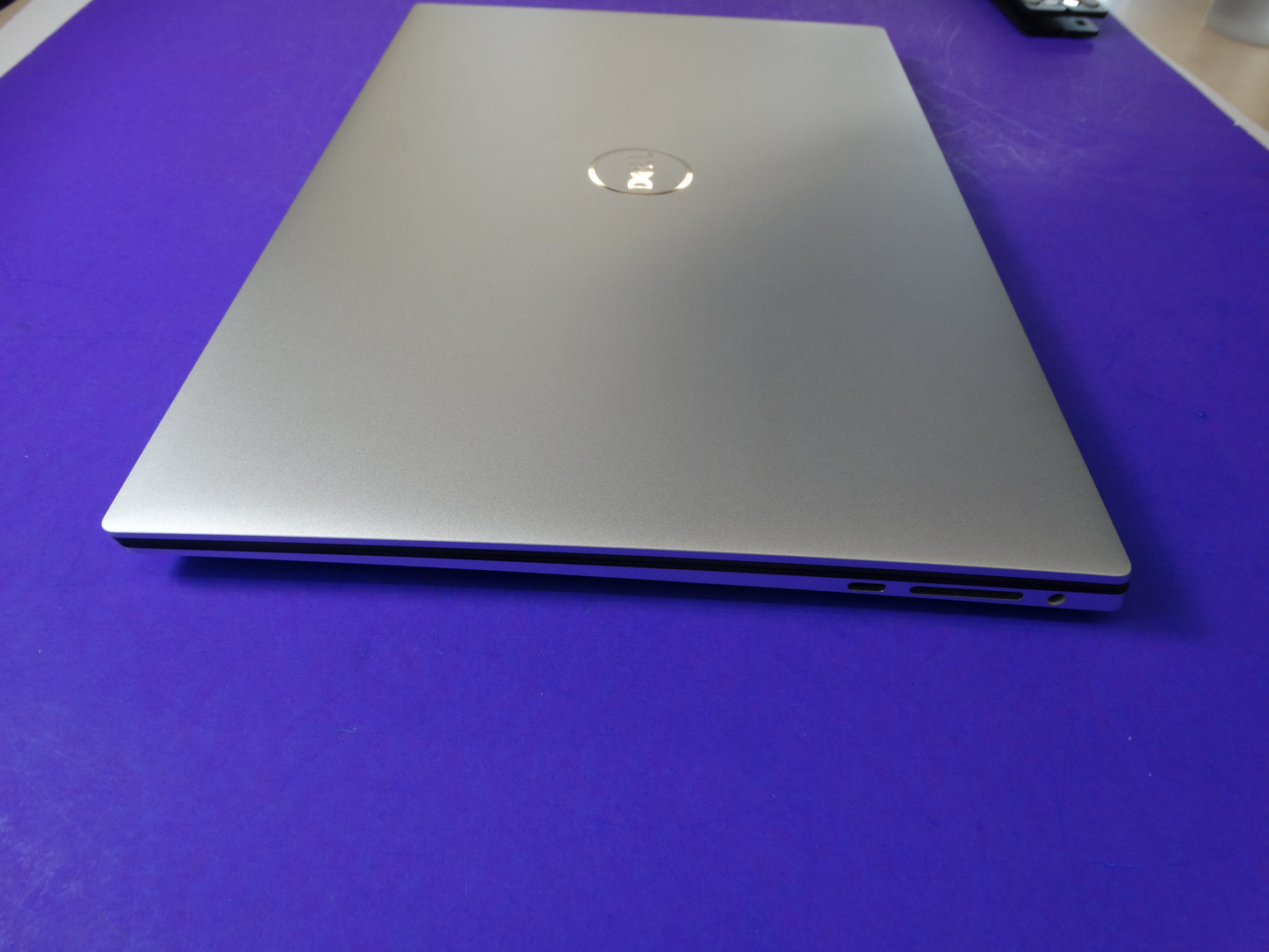 Dell XPS 15 (9520) Laptop ā Core i9 12th Gen | RTX 3050 Ti 4GB | 16GB RAM | 1TB SSD | 15.6ā Touch Display