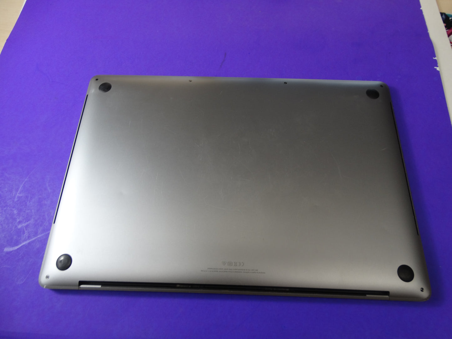 Apple MacBook Pro 16” (2019) – Intel Core i9 2.3GHz, 16GB RAM, 1TB SSD, macOS Tahoe 26.0.1, 901 Cycles - WeBuyElectronic
