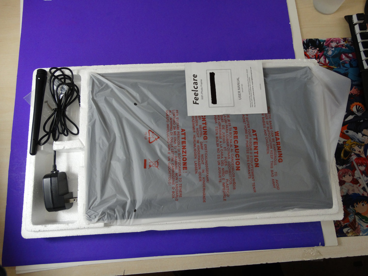 Feelcare 15.6" Frameo WiFi Digital Photo Frame