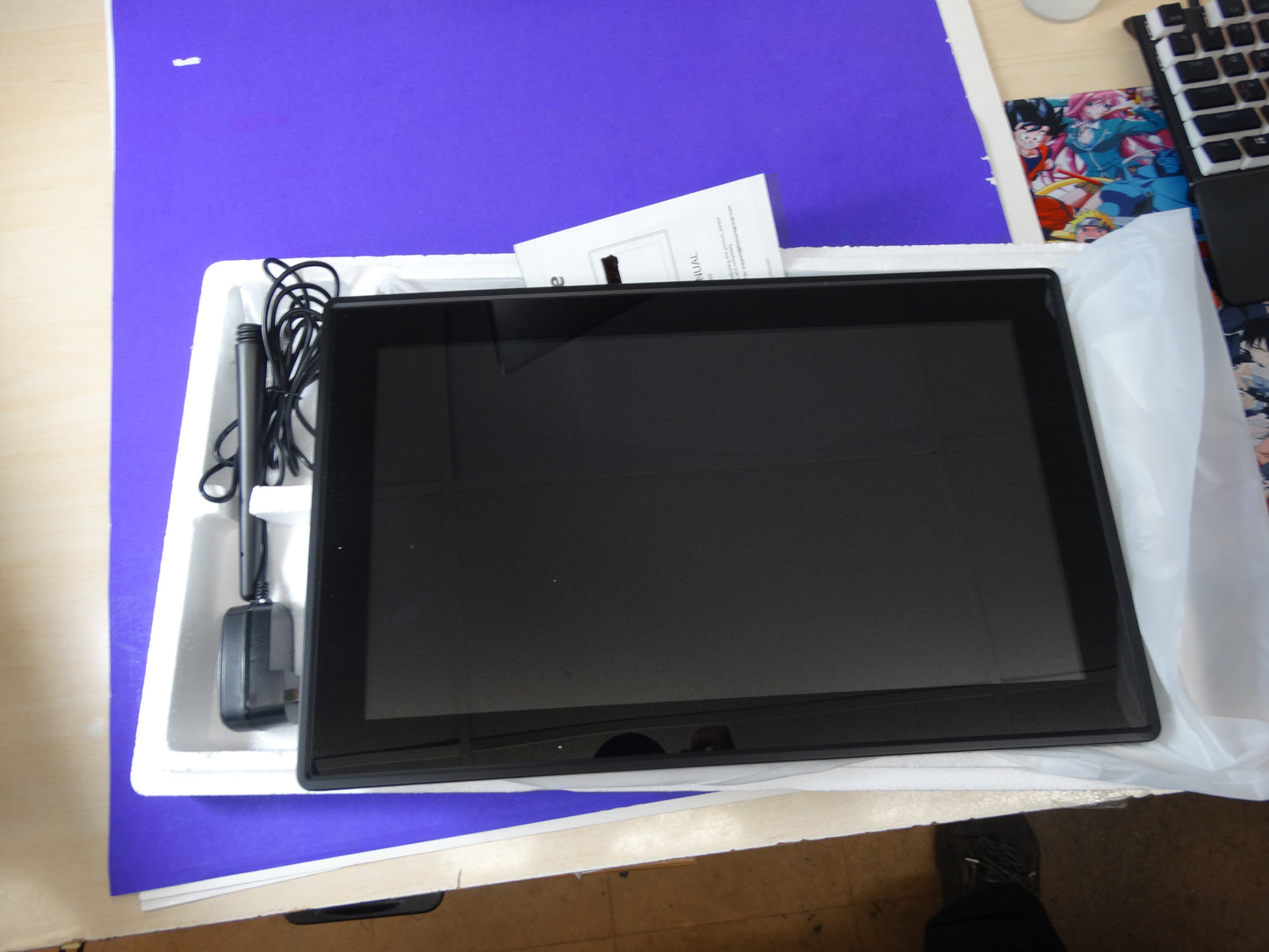 Feelcare 15.6" Frameo WiFi Digital Photo Frame