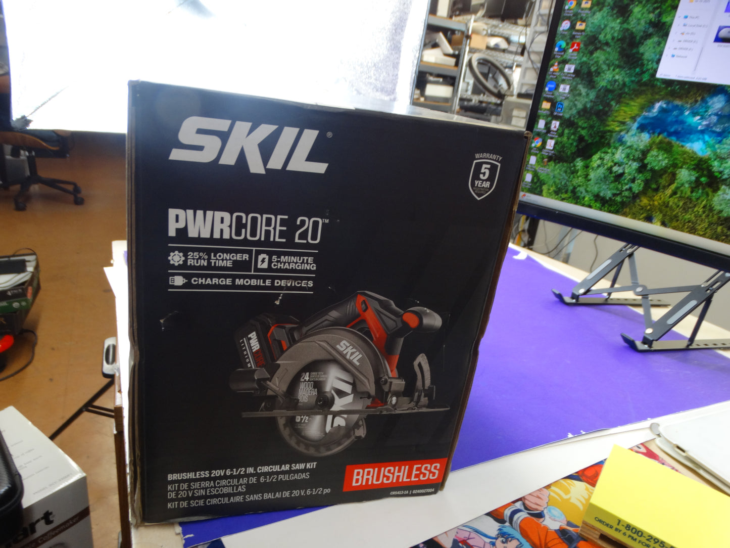 SKIL PWRCore 20V Brushless Circular Saw Kit is a cordless power tool