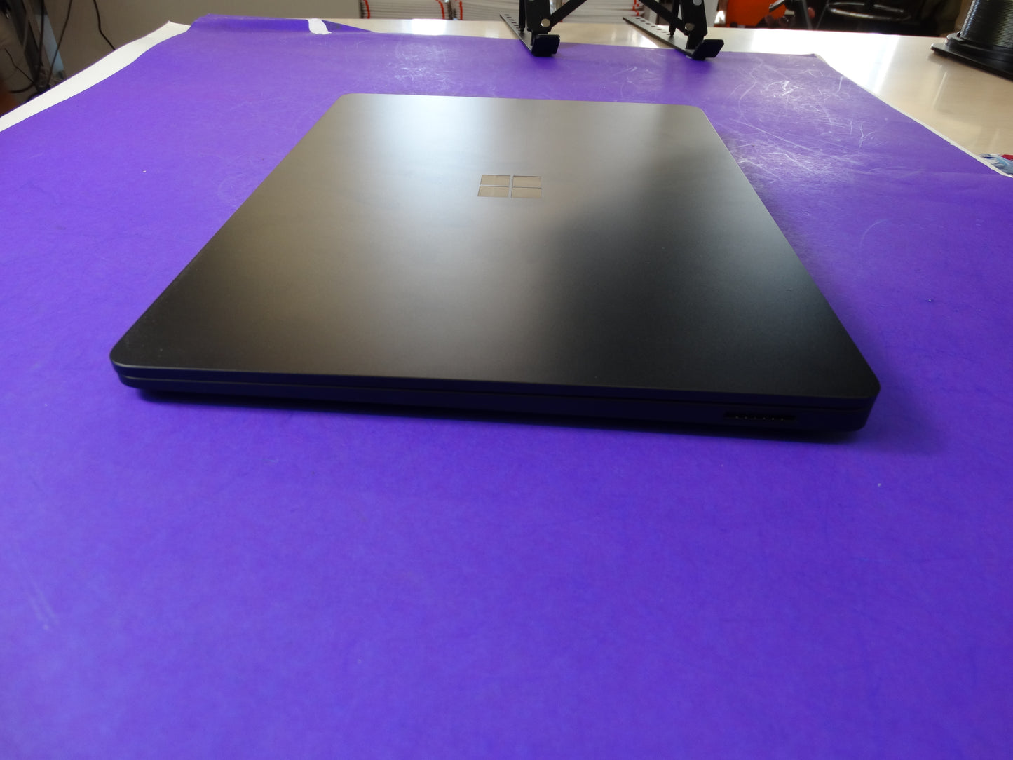 Microsoft Surface Laptop 5 – 16GB RAM, 1TB SSD, Snapdragon X Elite 12-Core, Windows 11 (7 Battery Cycles, 100%)