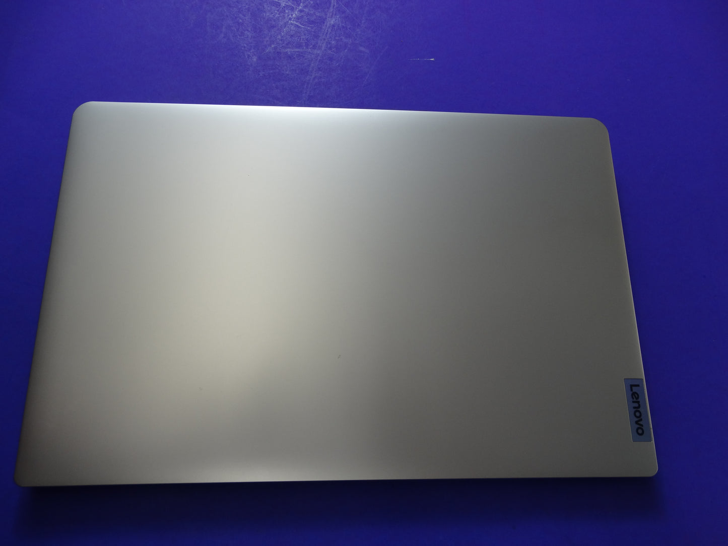Lenovo IdeaPad 1 – AMD Athlon Silver 3050U | 8GB RAM | 128GB SSD | 100% Battery, 6 Cycles