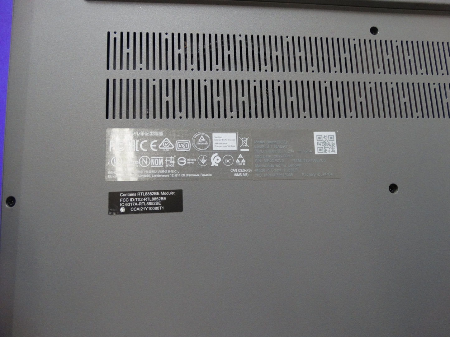 Lenovo IdeaPad 1 – AMD Athlon Silver 3050U | 8GB RAM | 128GB SSD | 100% Battery, 6 Cycles