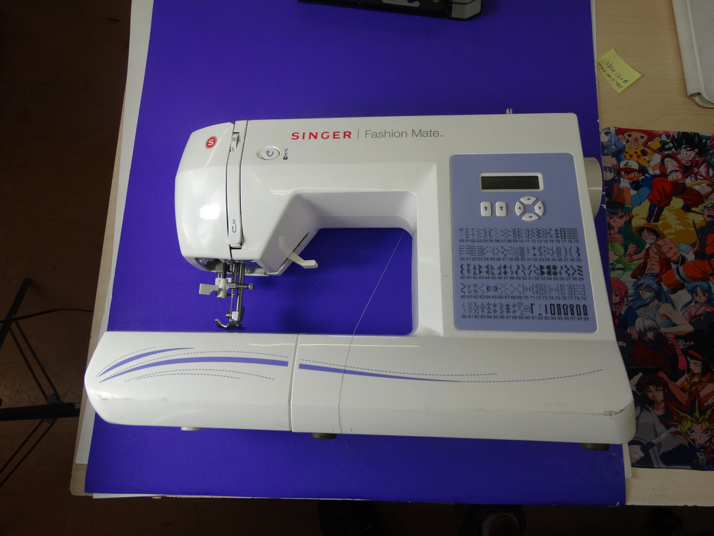 Singer Fashion Mate 7256 Computerized Sewing Machine – 70 Built-In Stitches & Automatic Needle Threader