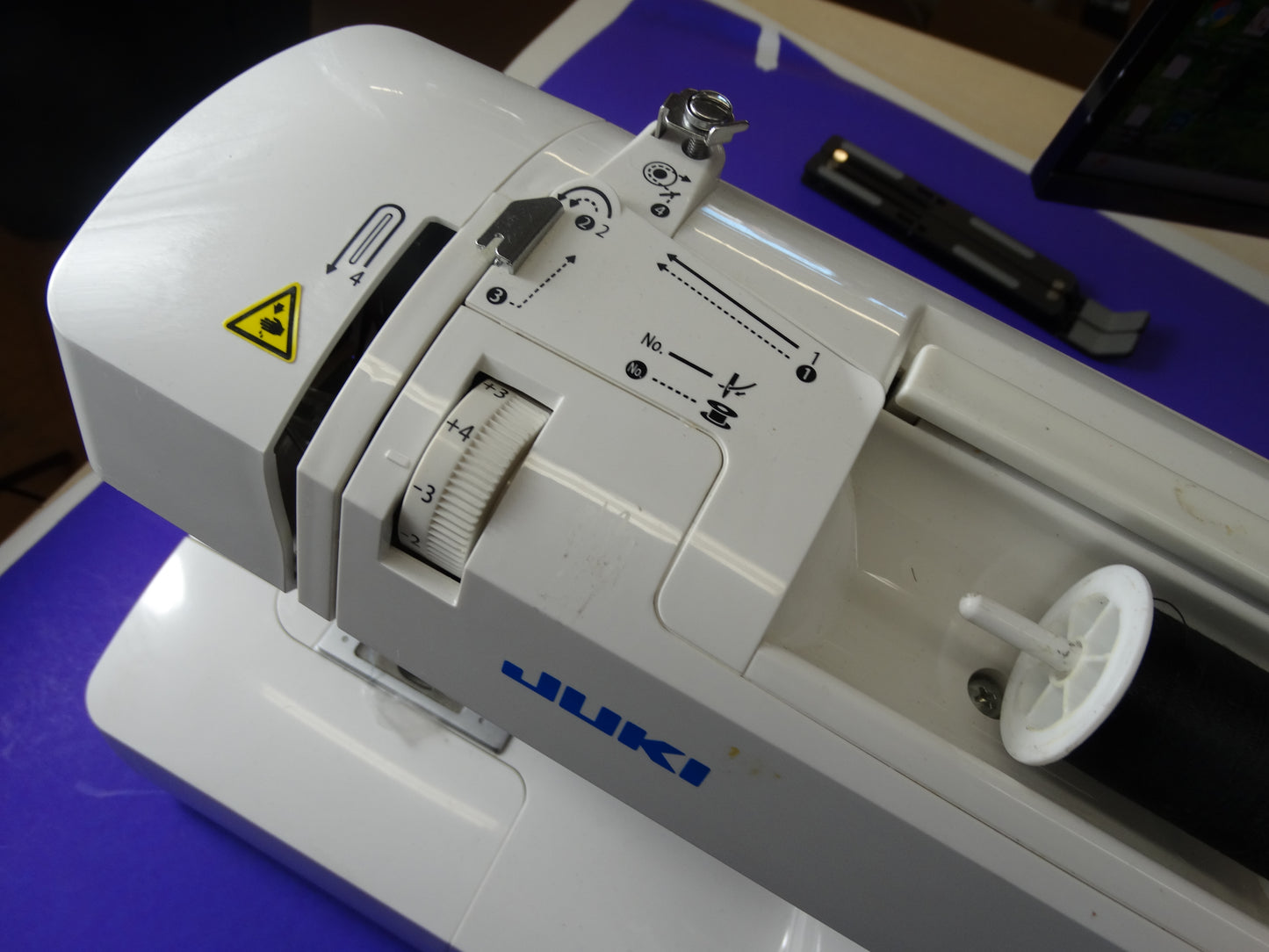 JUKI HZL-K85 Computerized Sewing Machine – 150 Stitch Patterns & Automatic Buttonholes