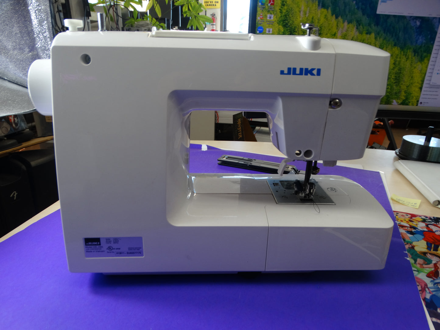 JUKI HZL-K85 Computerized Sewing Machine – 150 Stitch Patterns & Automatic Buttonholes