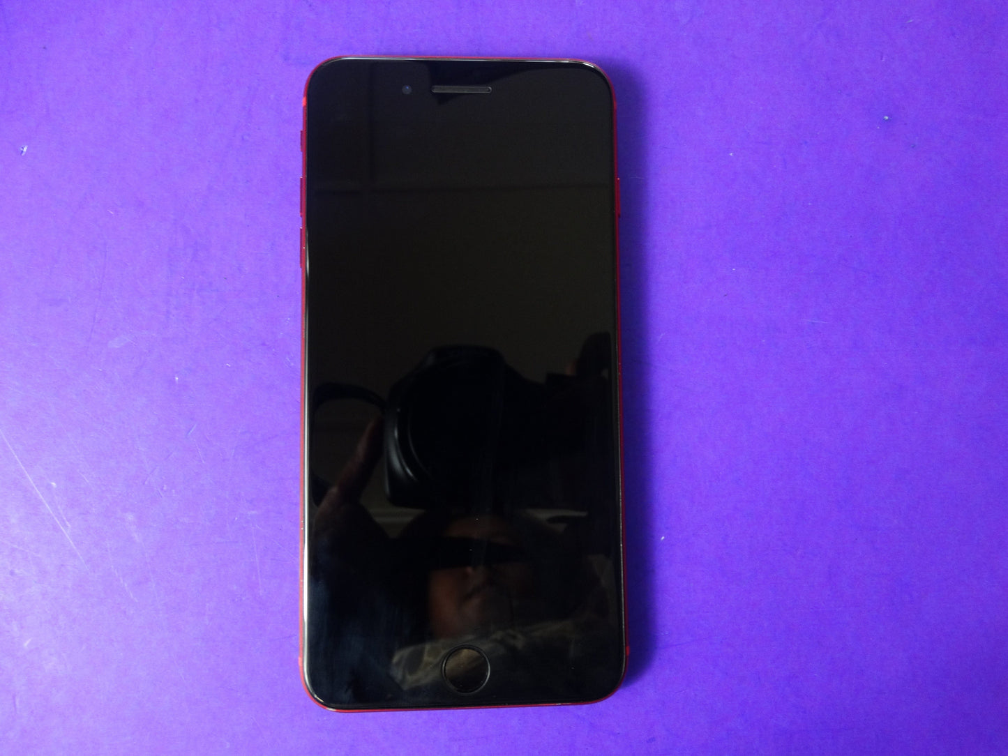 iPhone 8 Plus – 64GB (Unlocked) | iOS 16.7.10 | 76% Battery | Back Glass Crack - WeBuyElectronic