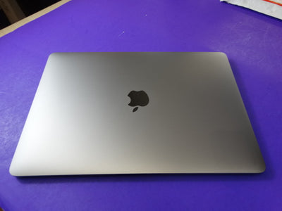 Apple MacBook Air A1932 13” | 8GB RAM | 128GB SSD | macOS 14.8.1 | 108 Battery Cycles