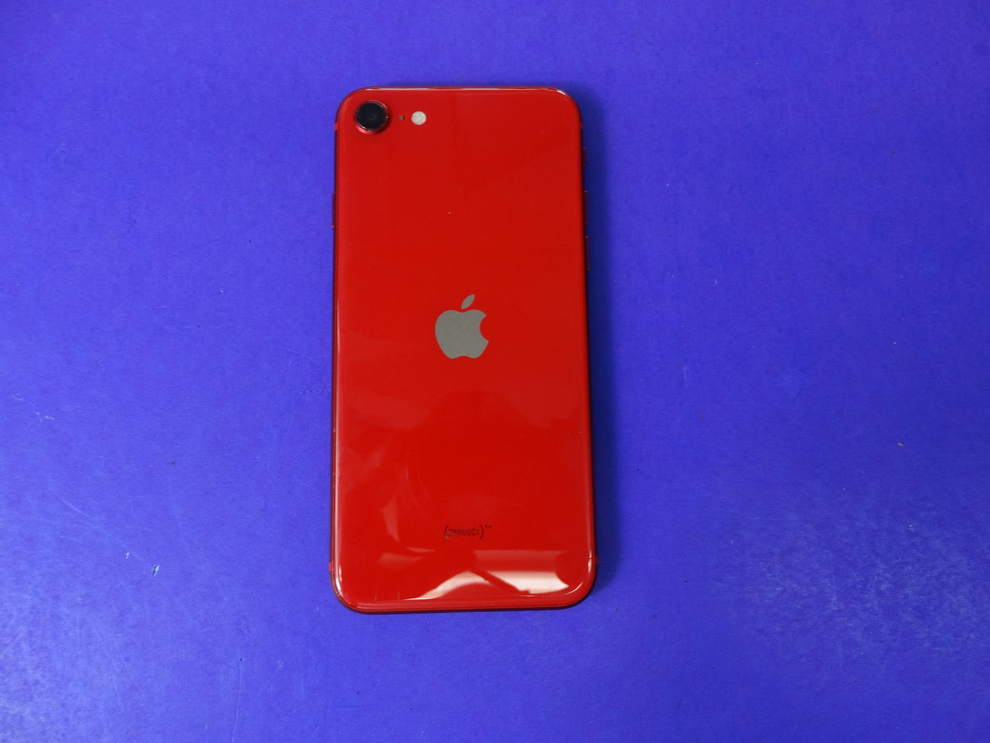 Apple iPhone SE (2nd Gen) 64GB – Unlocked | iOS 18.7.2 | 87% Battery Health