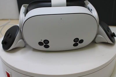 Meta Quest 3 VR Headset 128GB – All-in-One Wireless Virtual Reality System (White) - WeBuyElectronic