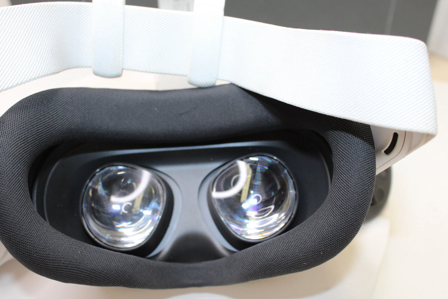 Meta Quest 3 VR Headset 128GB – All-in-One Wireless Virtual Reality System (White) - WeBuyElectronic