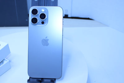 Apple iPhone 15 Pro 256GB Black Titanium (Unlocked) A2848 – Excellent Condition - WeBuyElectronic