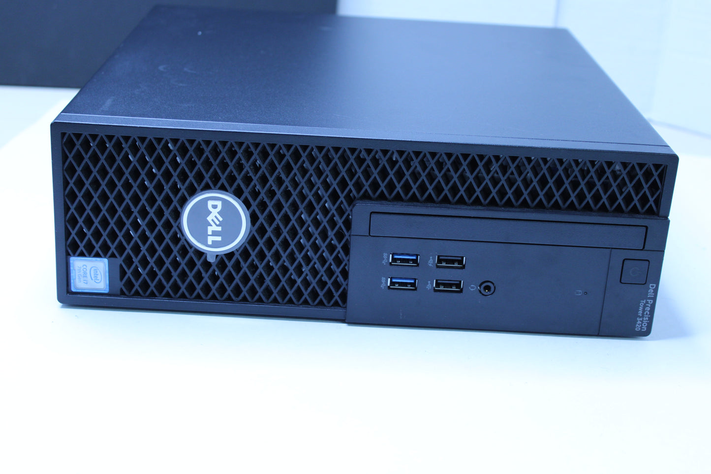 Dell Precision 3420 SFF | i7-7700 3.6GHz | 16GB RAM | 256GB SSD | Windows 10 Pro
