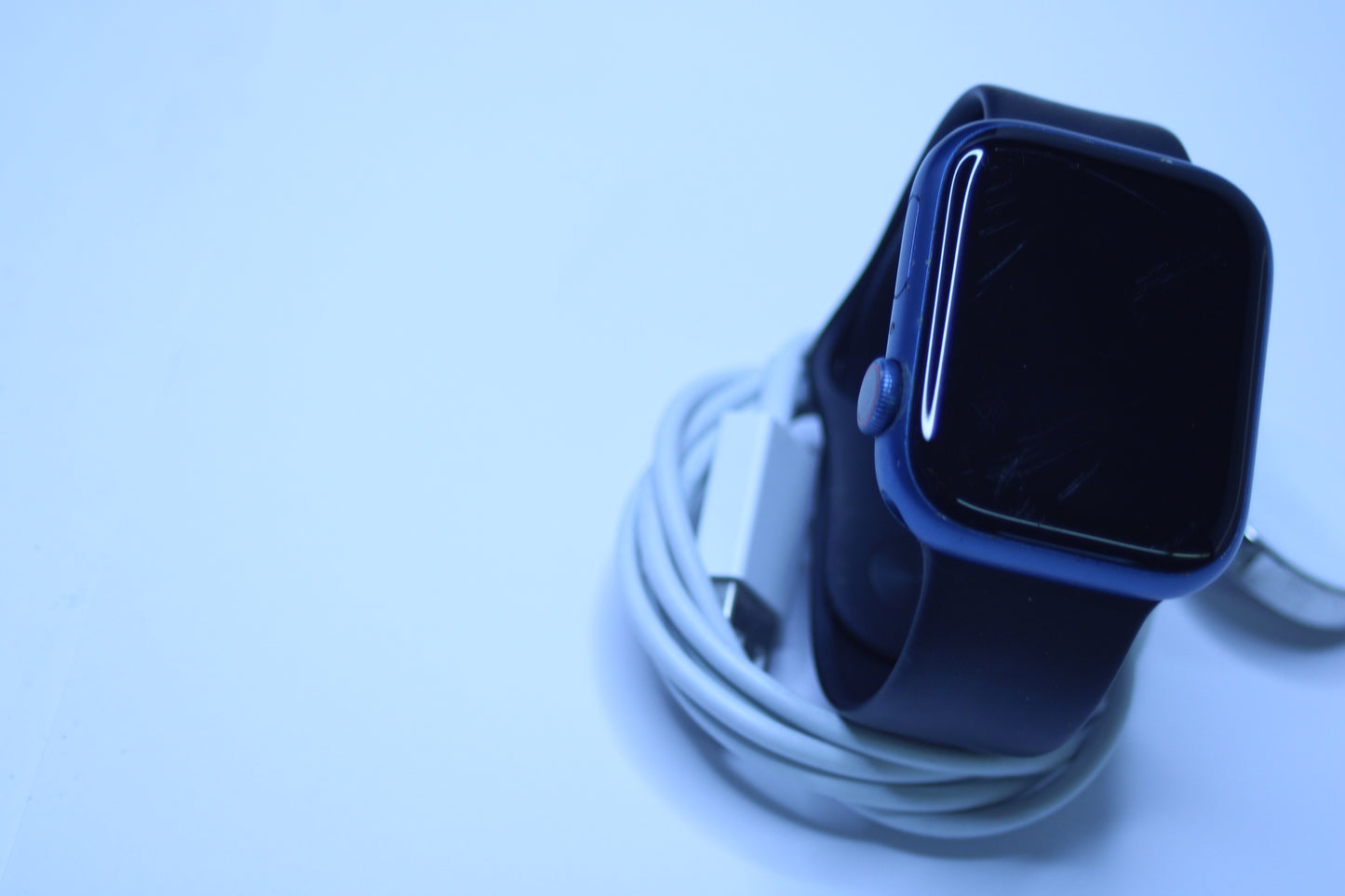 Apple Watch Nike Series 7 (45mm, A2477) Aluminum GPS + LTE – Fair Condition