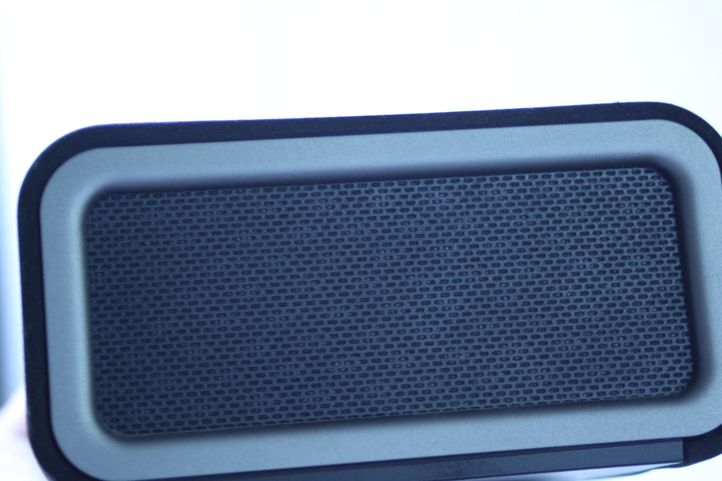 Sonos Playbar Wireless Soundbar – Black/Gray | High-Quality Home Audio (No Accessories)