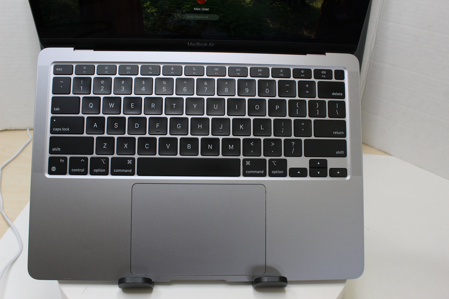 Apple MacBook Air A2337 13.3" Space Gray M1 7-Core GPU 8GB RAM 128GB SSD – Excellent Battery Health