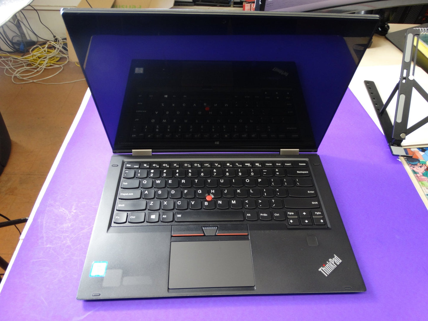 Lenovo ThinkPad X1 Yoga 2-in-1 Laptop – Intel Core i5-6300U, 8GB RAM, 256GB SSD, Win 10 Pro - WeBuyElectronic