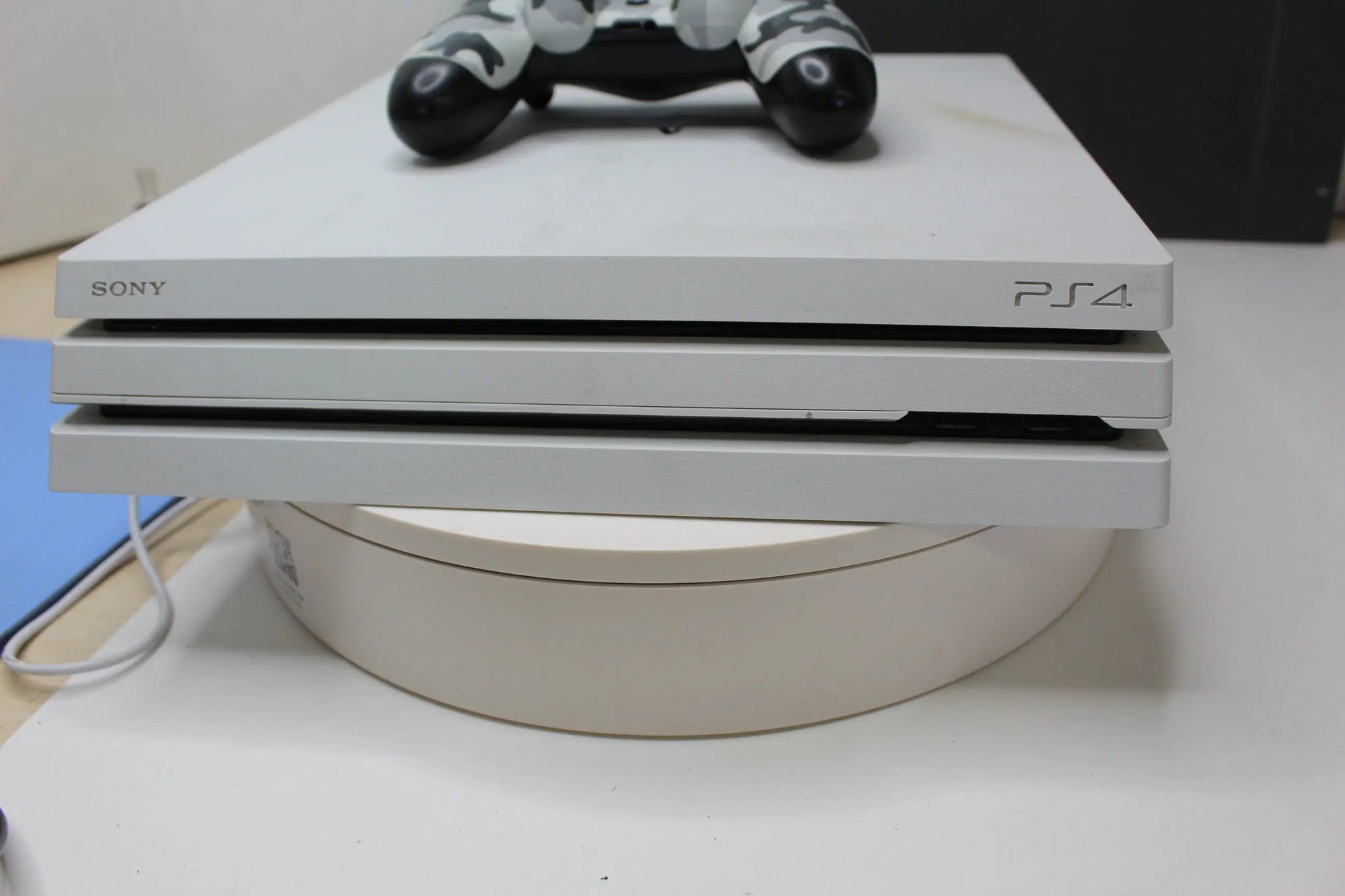 "Sony PlayStation 4 Pro 1TB Console – Glacier White | High-Performance 4K Gaming System - WeBuyElectronic"