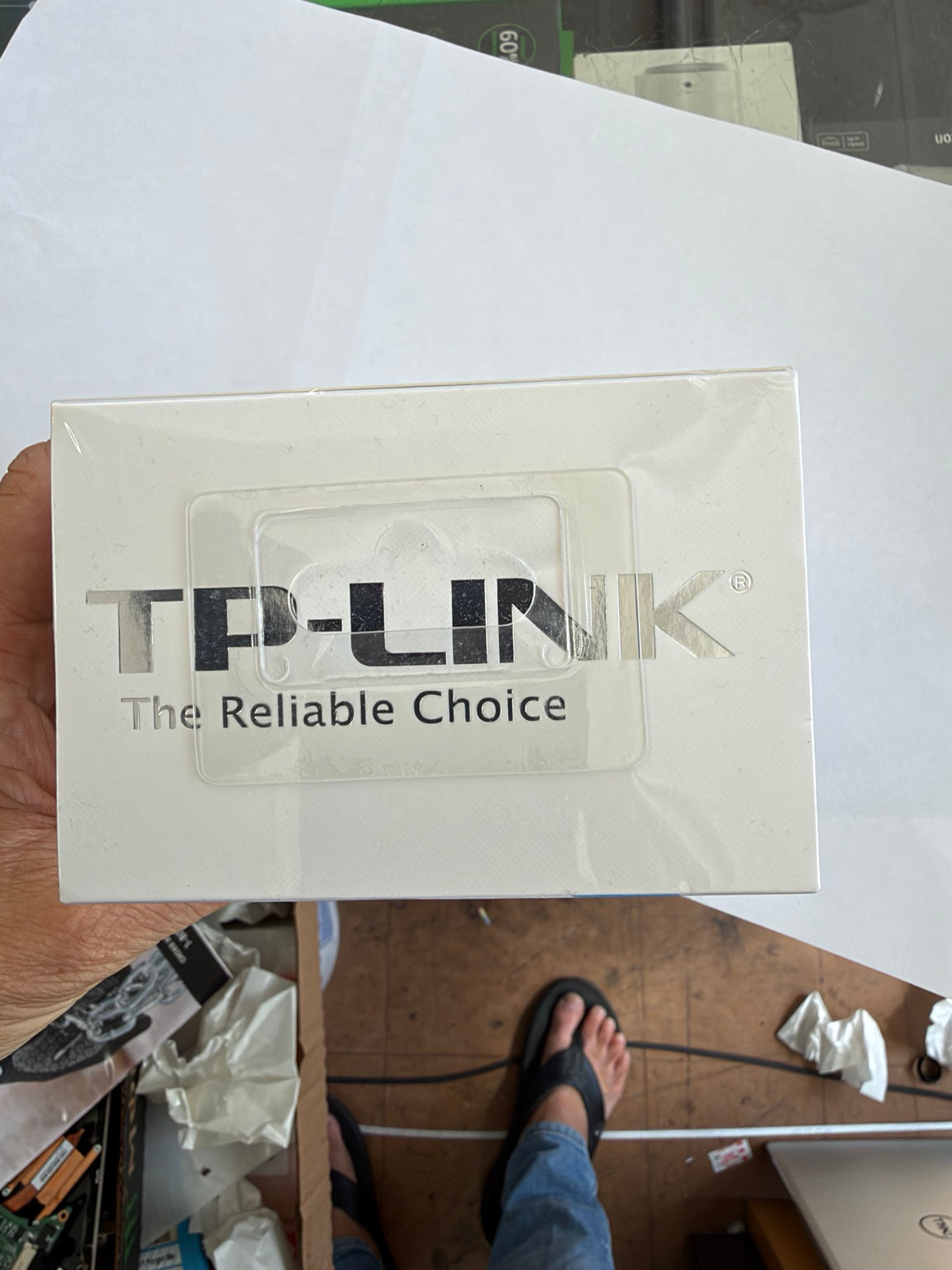 TP-Link TL-WR802N 300Mbps Wireless N Nano Router original factory sealed packaging side view