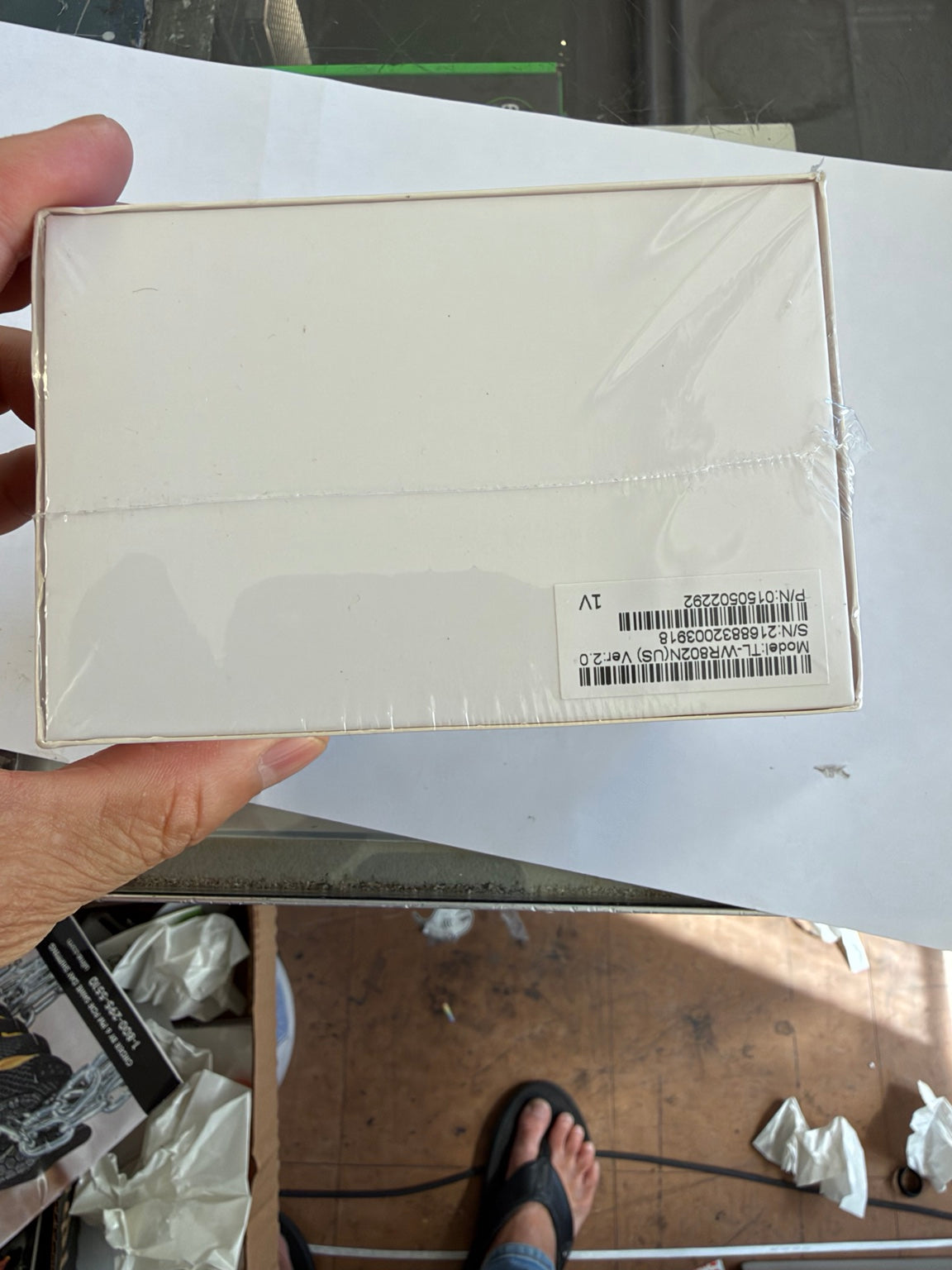 TP-Link TL-WR802N US Version 2.0 Nano Travel Router factory sealed box model identification label