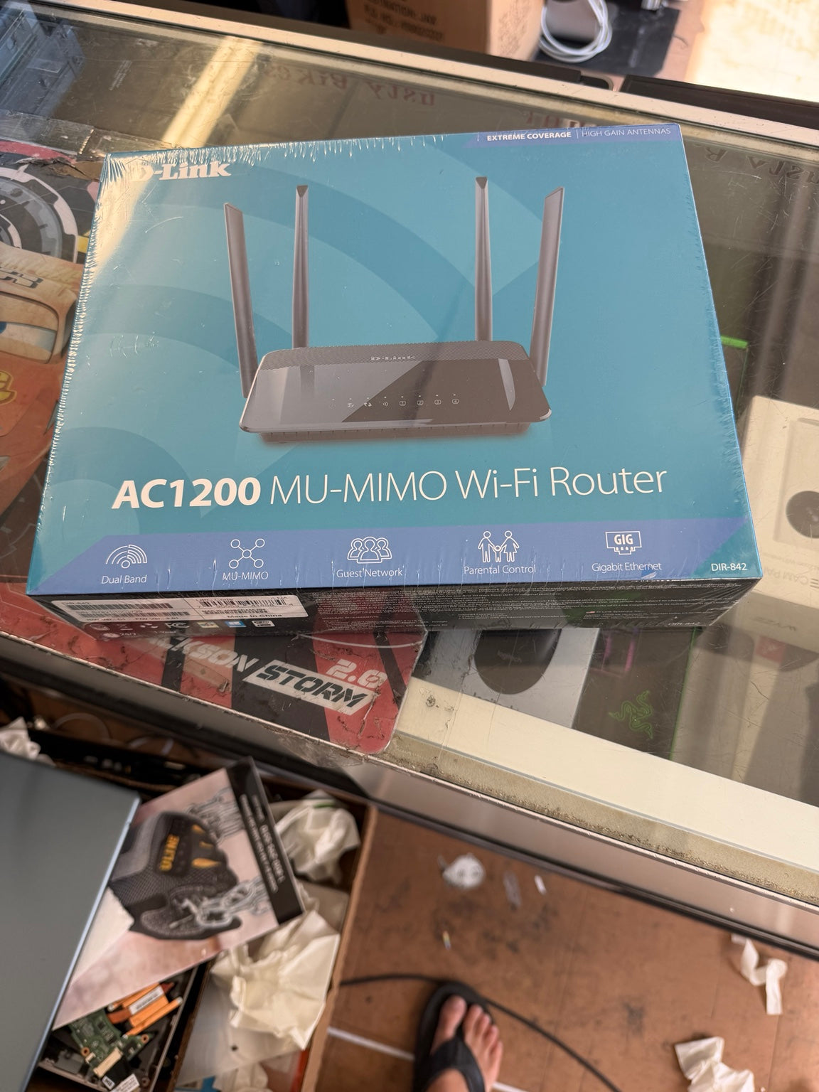 D-Link DIR-842 AC1200 MU-MIMO Dual Band Gigabit WiFi Router new factory sealed front retail packaging