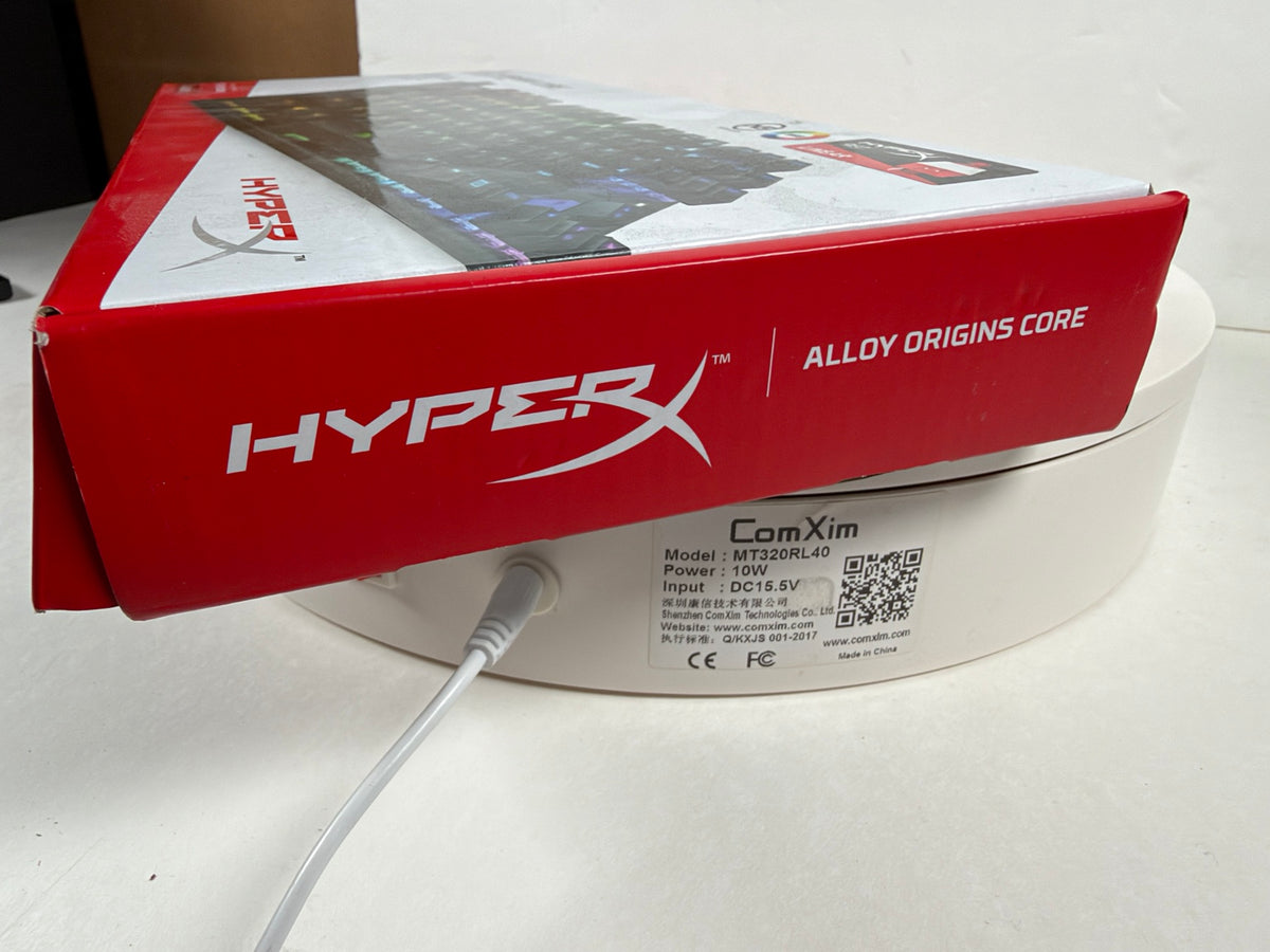 HyperX Alloy Origins Core retail box with HyperX branding