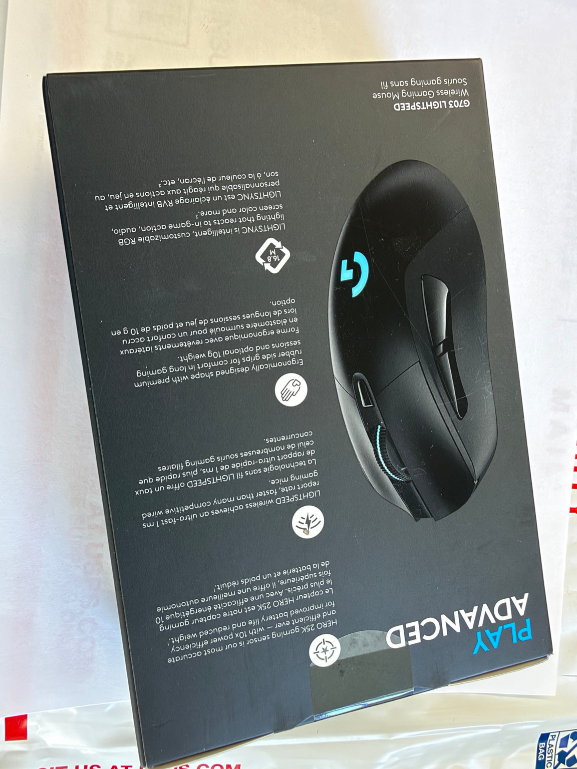 Logitech G703 LIGHTSPEED gaming mouse HERO sensor features