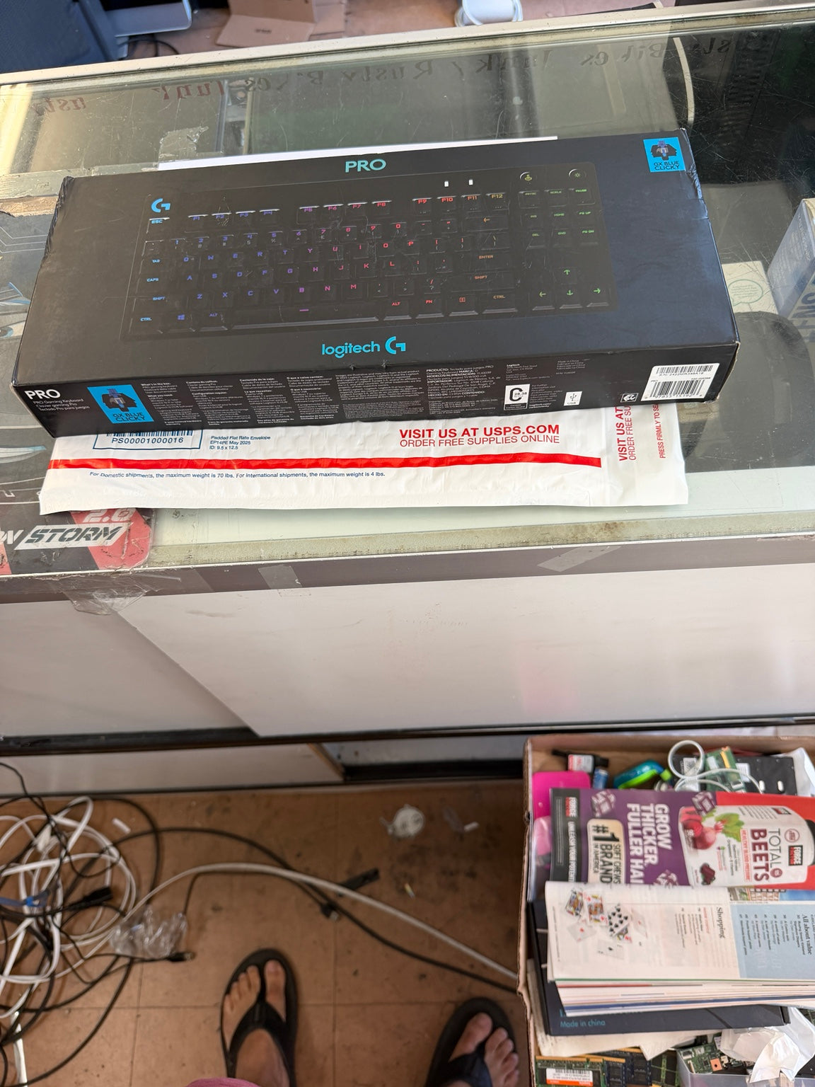 Logitech G PRO mechanical gaming keyboard GX Blue retail box