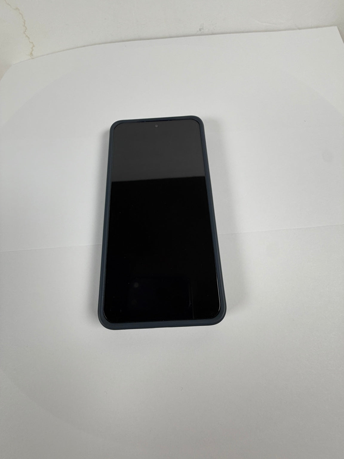 Samsung Galaxy S25 front view with protective case installed